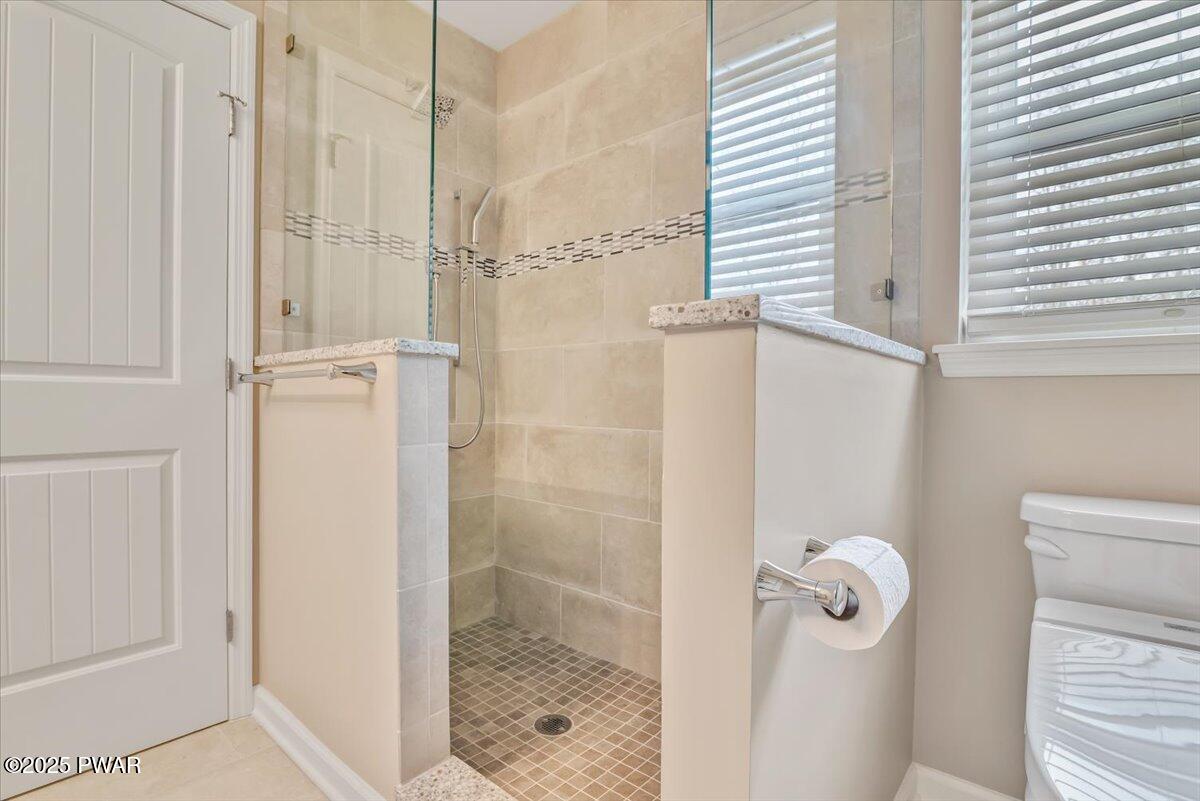 20 Merion Drive, Hazleton, Pennsylvania image 12
