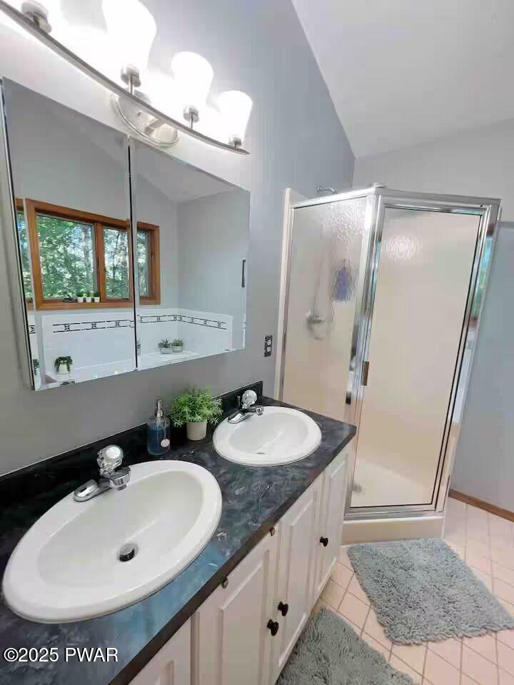 445 Hyland Drive, East Stroudsburg, Pennsylvania image 32