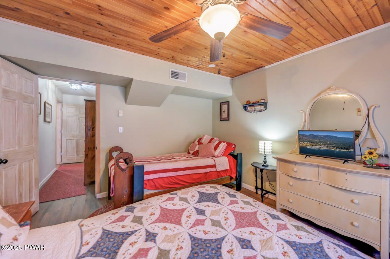 Lake Ariel, Pennsylvania, 18436, United States, 5 Bedrooms Bedrooms, ,2 BathroomsBathrooms,Residential,Active,2006806