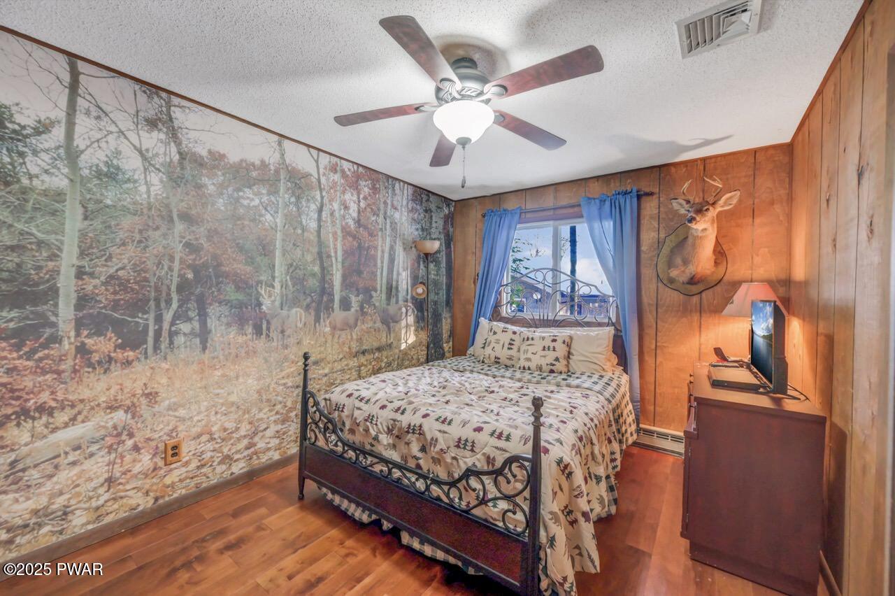 Lake Ariel, Pennsylvania, 18436, United States, 5 Bedrooms Bedrooms, ,2 BathroomsBathrooms,Residential,Active,2006806