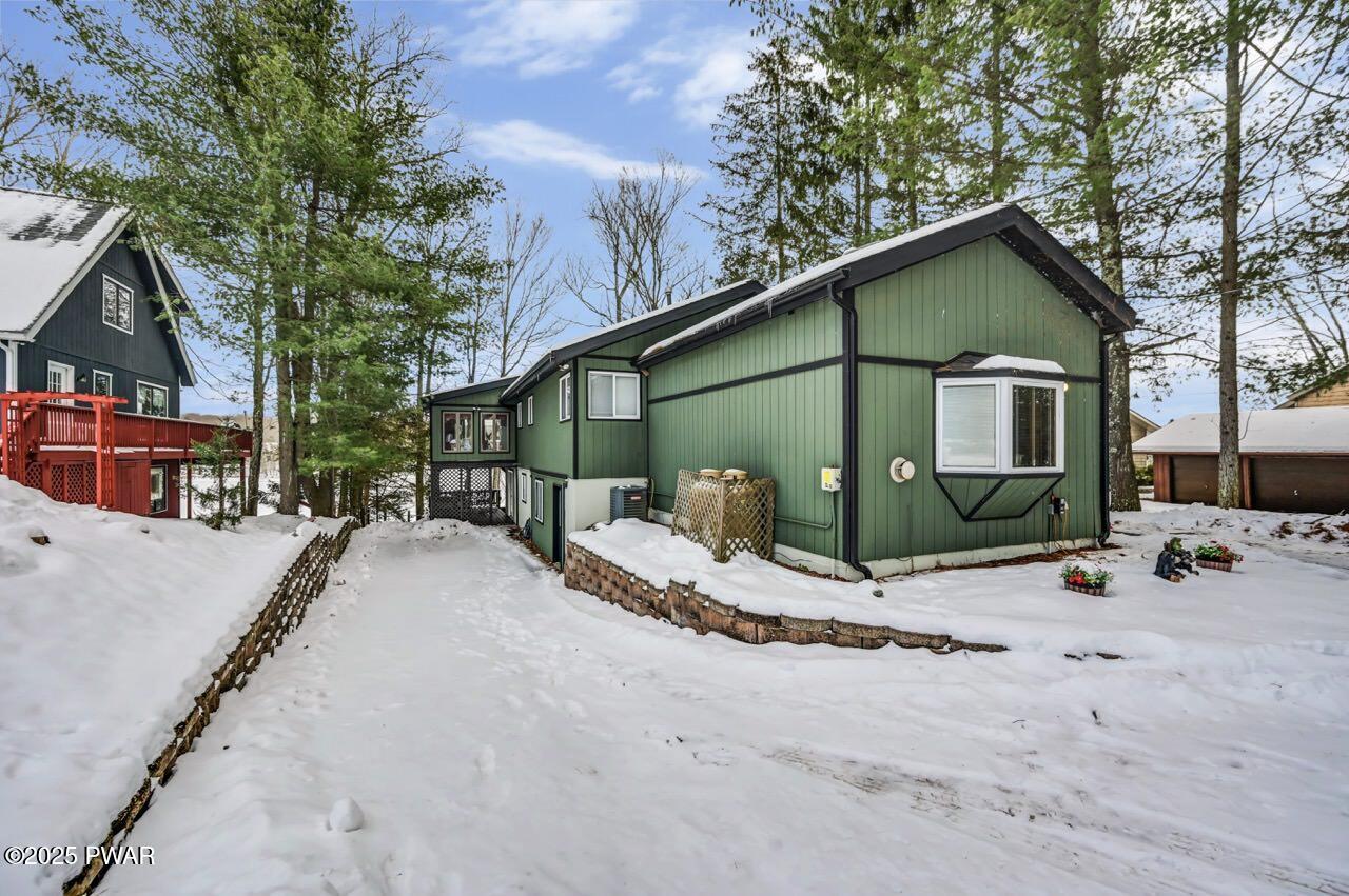 Lake Ariel, Pennsylvania, 18436, United States, 5 Bedrooms Bedrooms, ,2 BathroomsBathrooms,Residential,Active,2006806