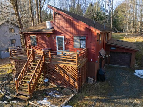 Homes For Sale - 22 Wildwood Terrace<br/> Wayne County, Lake Ariel, PA 18436