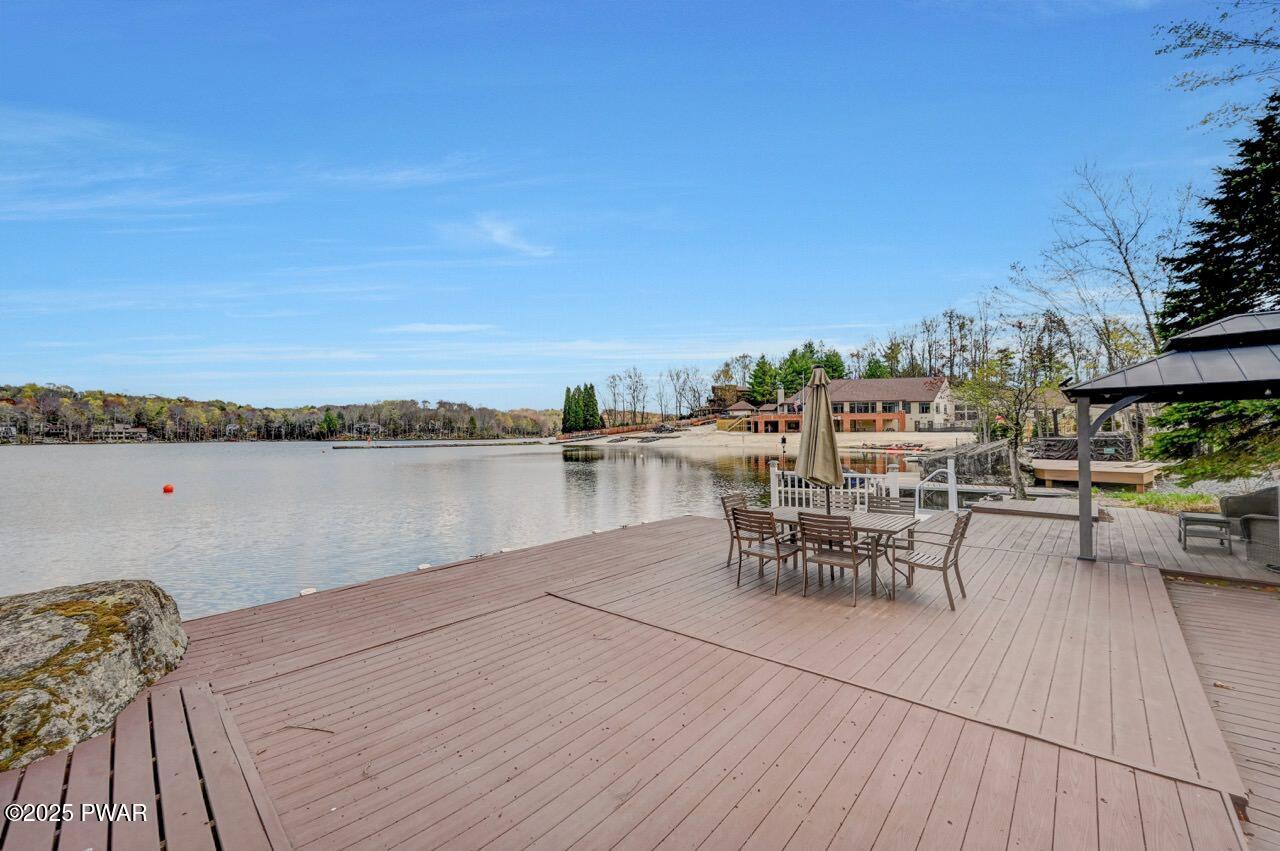 318 Lakeview Drive, Lake Ariel, Pennsylvania image 6