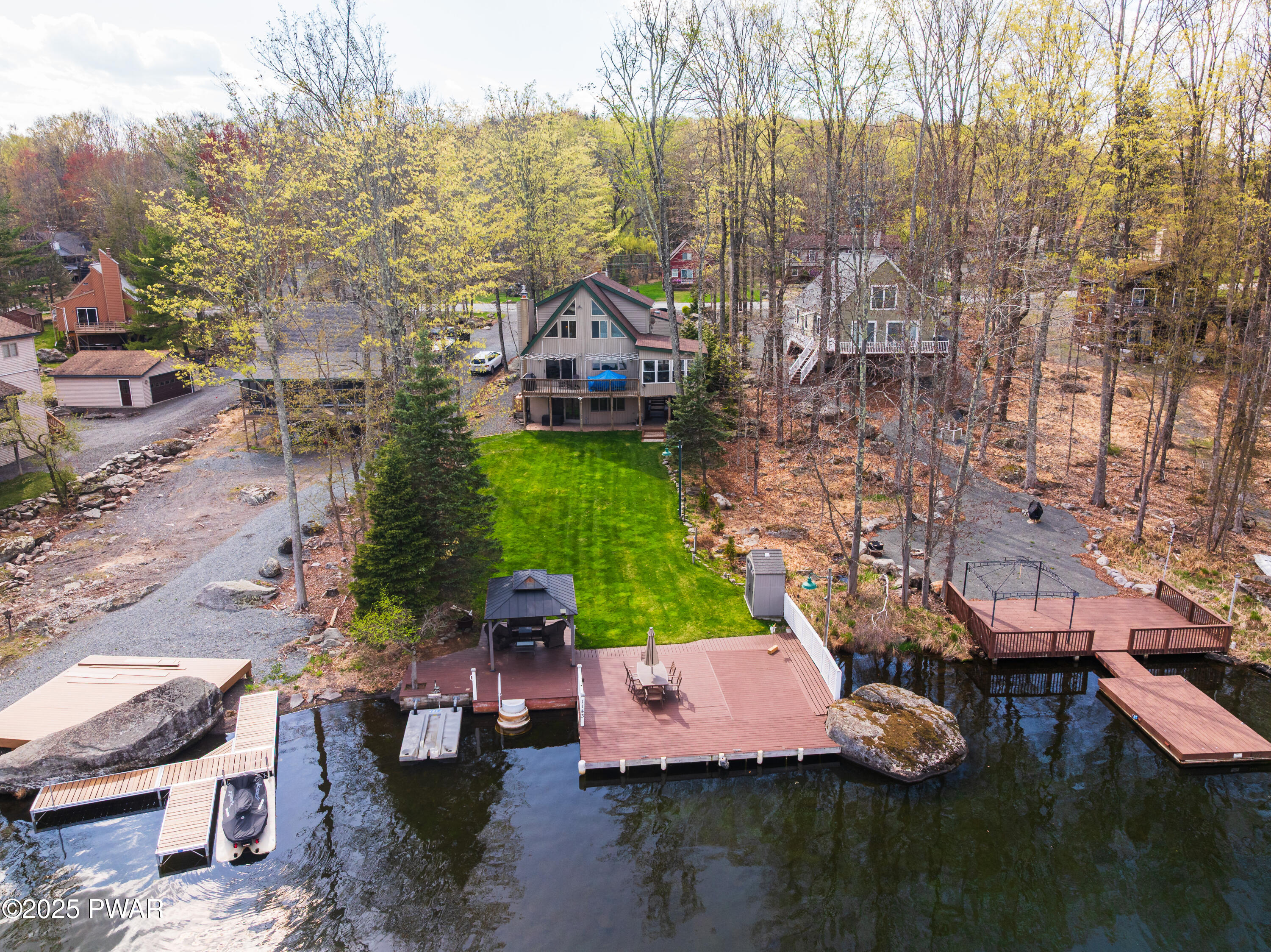 318 Lakeview Drive, Lake Ariel, Pennsylvania image 1