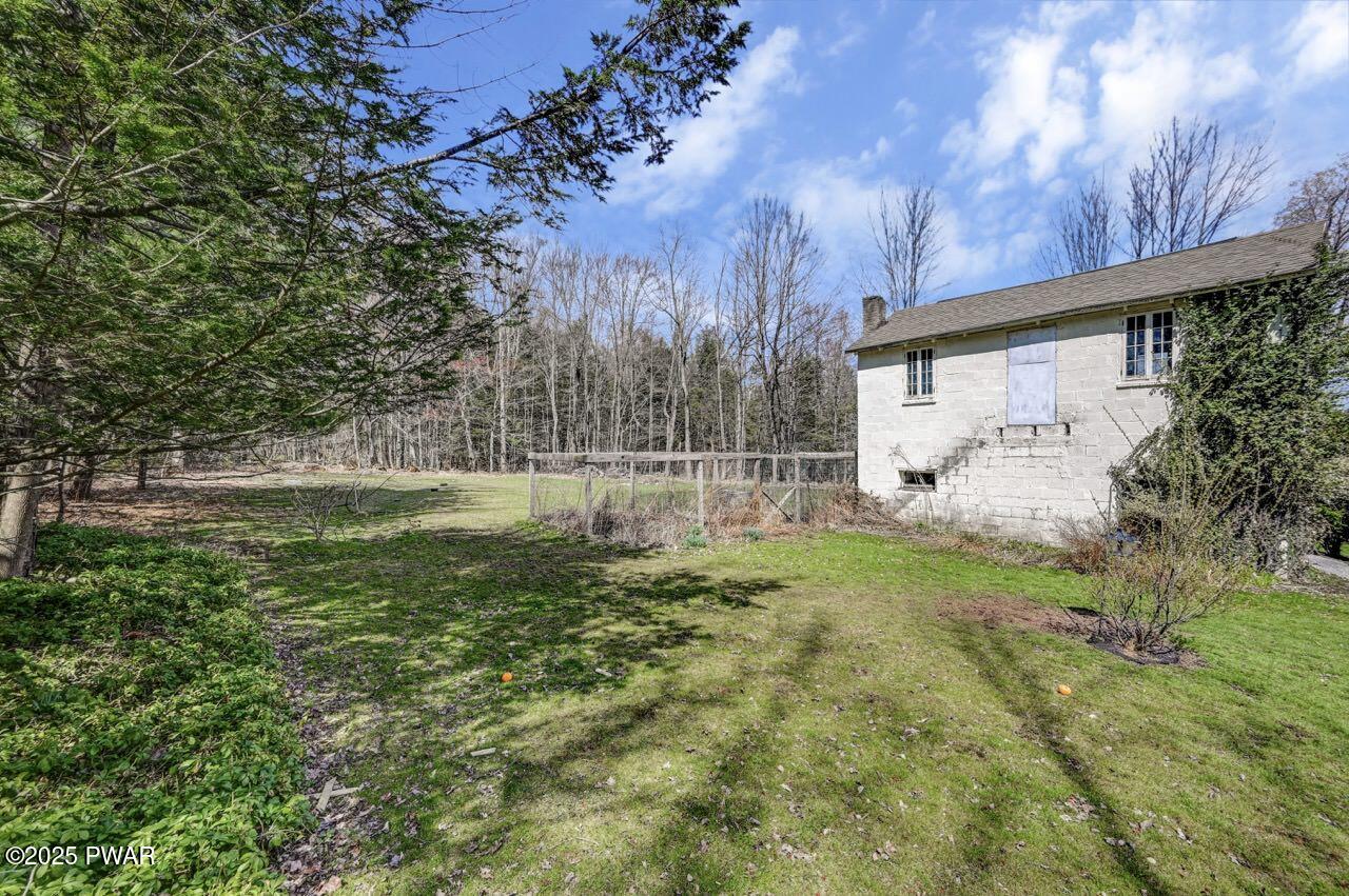 1325 Lake Ariel Highway, Lake Ariel, Pennsylvania image 25
