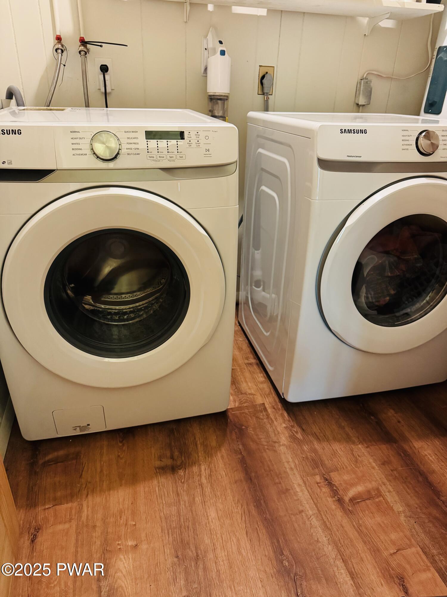 Lords Valley, Pennsylvania 18428, United States, 2 Bedrooms Bedrooms, ,2 BathroomsBathrooms,Residential,Active,130764