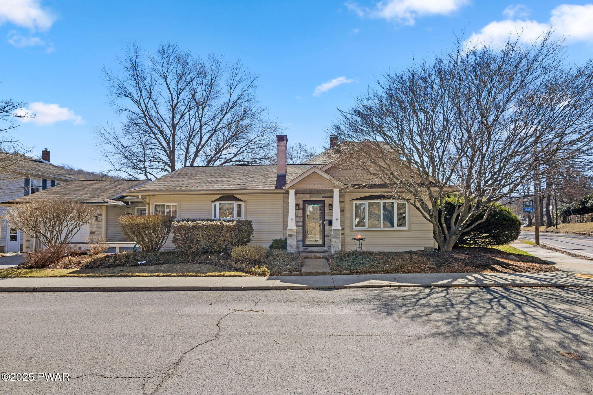 310 18th Street, Honesdale, Pennsylvania image 1