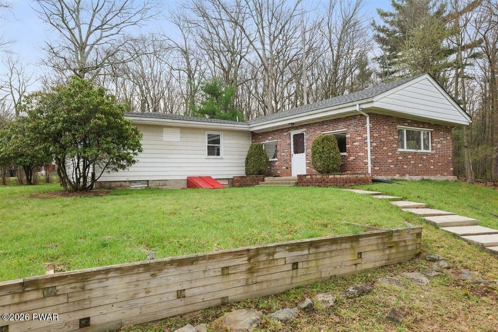 Photo of 207 Sunset Hill Road, Hawley, PA 18428 (MLS # PW260973)