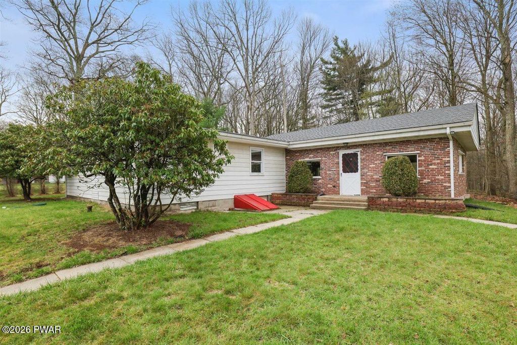 Photo of 207 Sunset Hill Road, Hawley, PA 18428 (MLS # PW260973)