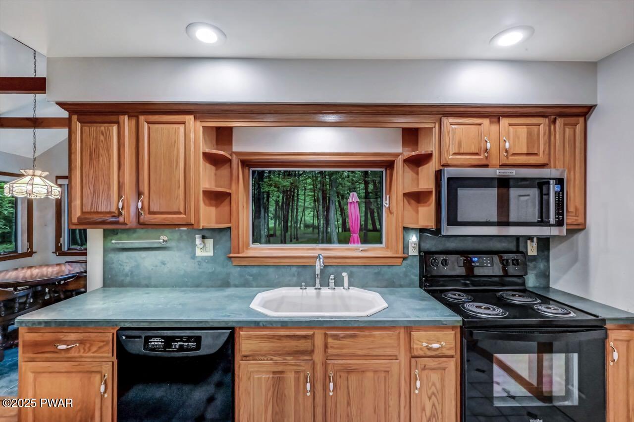 122 Swale Brook Lane, Milford, Pennsylvania image 26