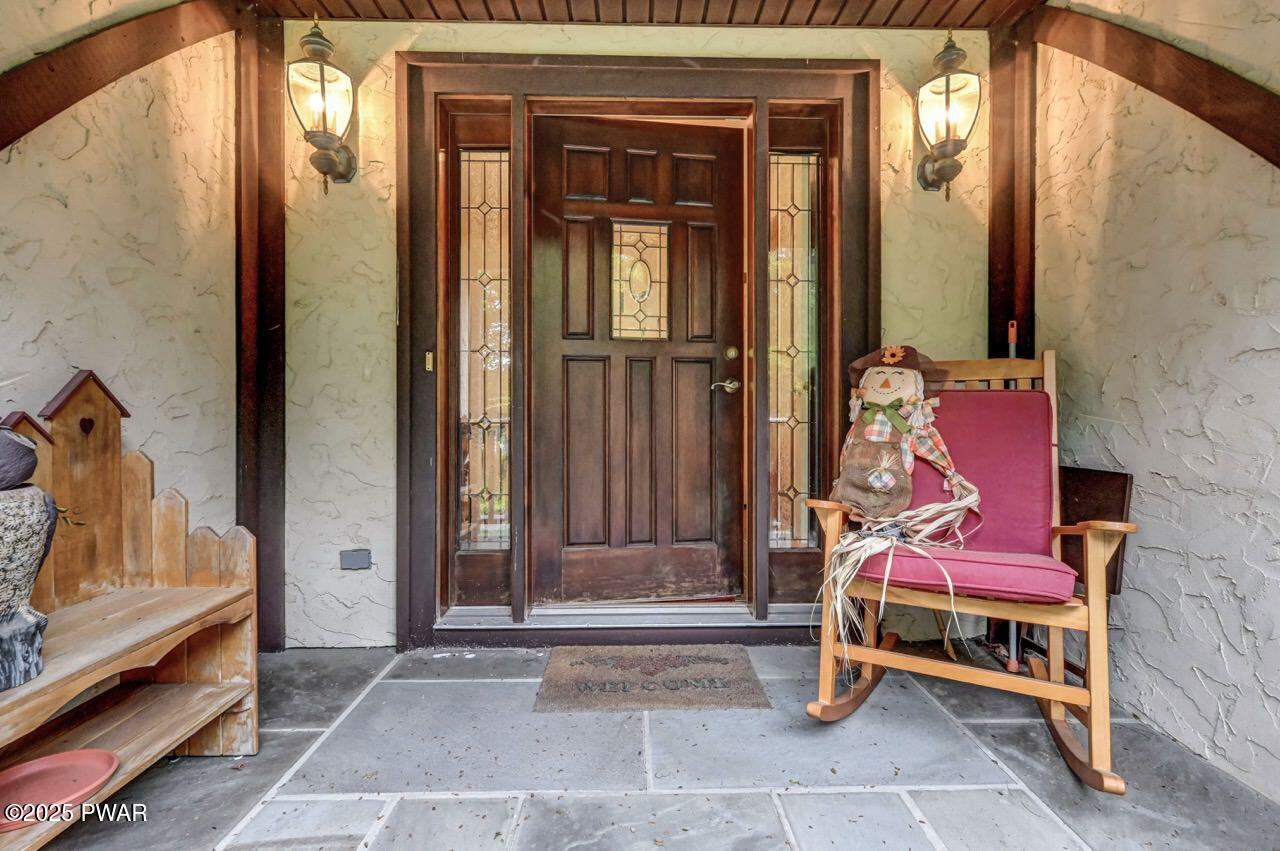 122 Swale Brook Lane, Milford, Pennsylvania image 9