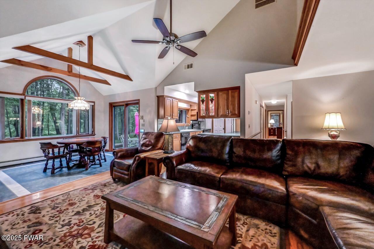 122 Swale Brook Lane, Milford, Pennsylvania image 15