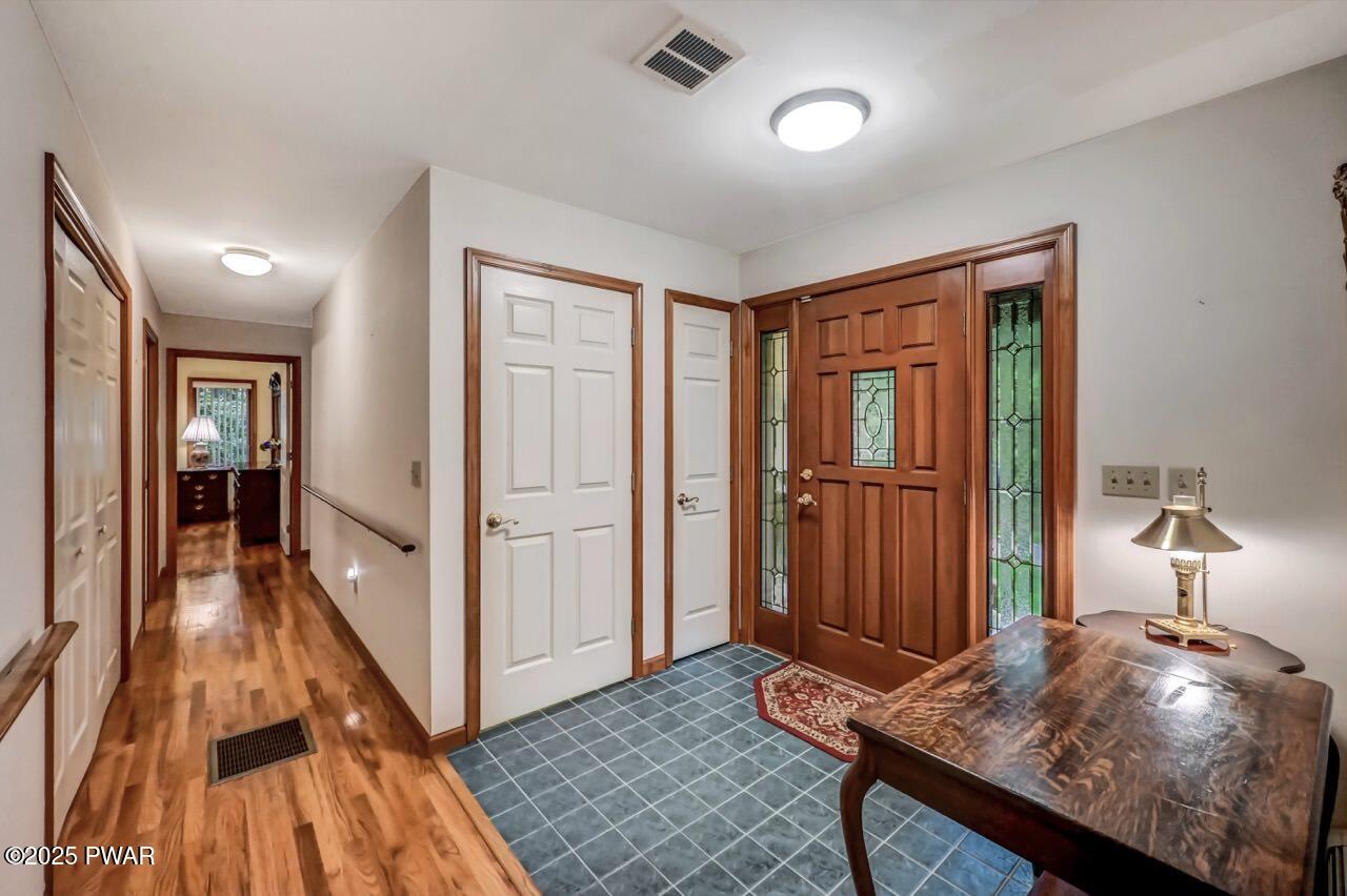 122 Swale Brook Lane, Milford, Pennsylvania image 11