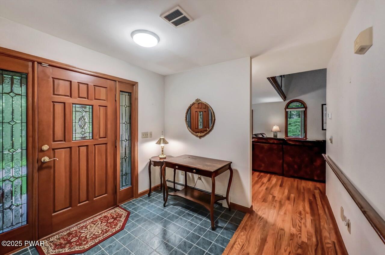 122 Swale Brook Lane, Milford, Pennsylvania image 10