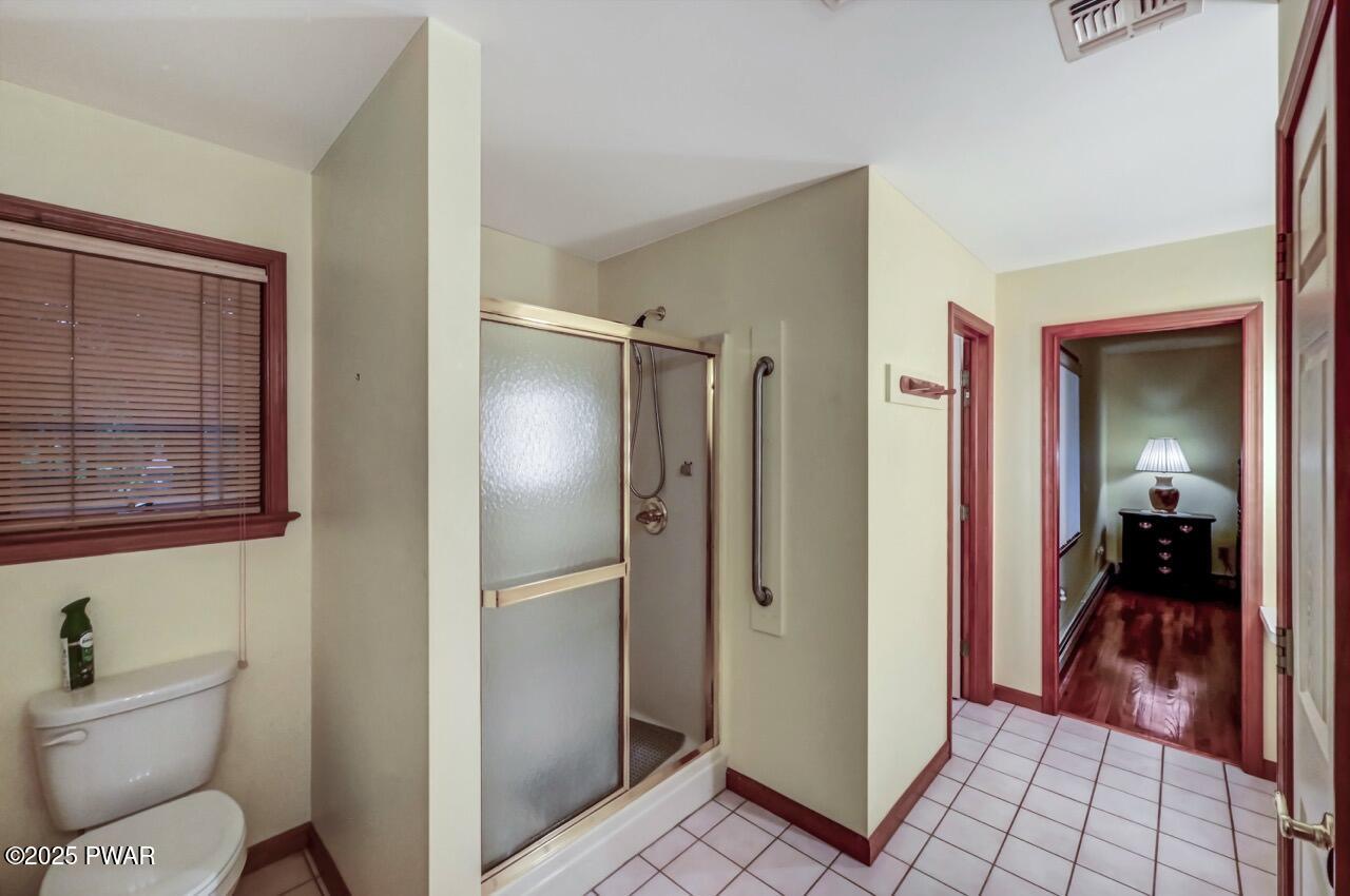 122 Swale Brook Lane, Milford, Pennsylvania image 32