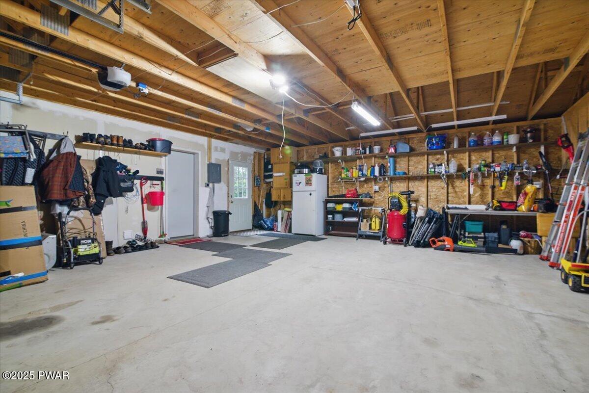 141 Arrowhead Circle, Newfoundland, Pennsylvania image 49