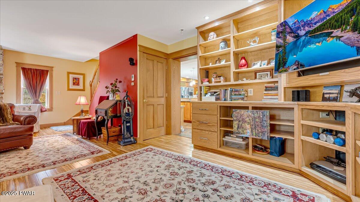 160 Long Road, Canadensis, Pennsylvania image 17