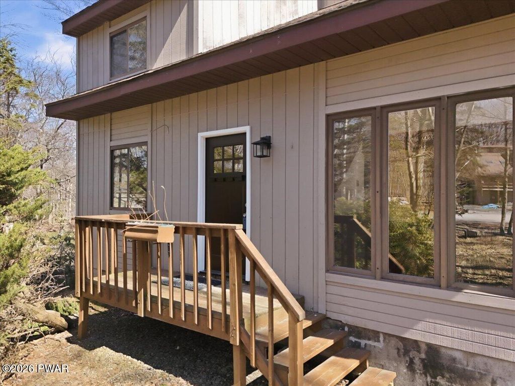 Photo of 2722 Pebble Court, Lake Ariel, PA 18436 (MLS # PW260509)