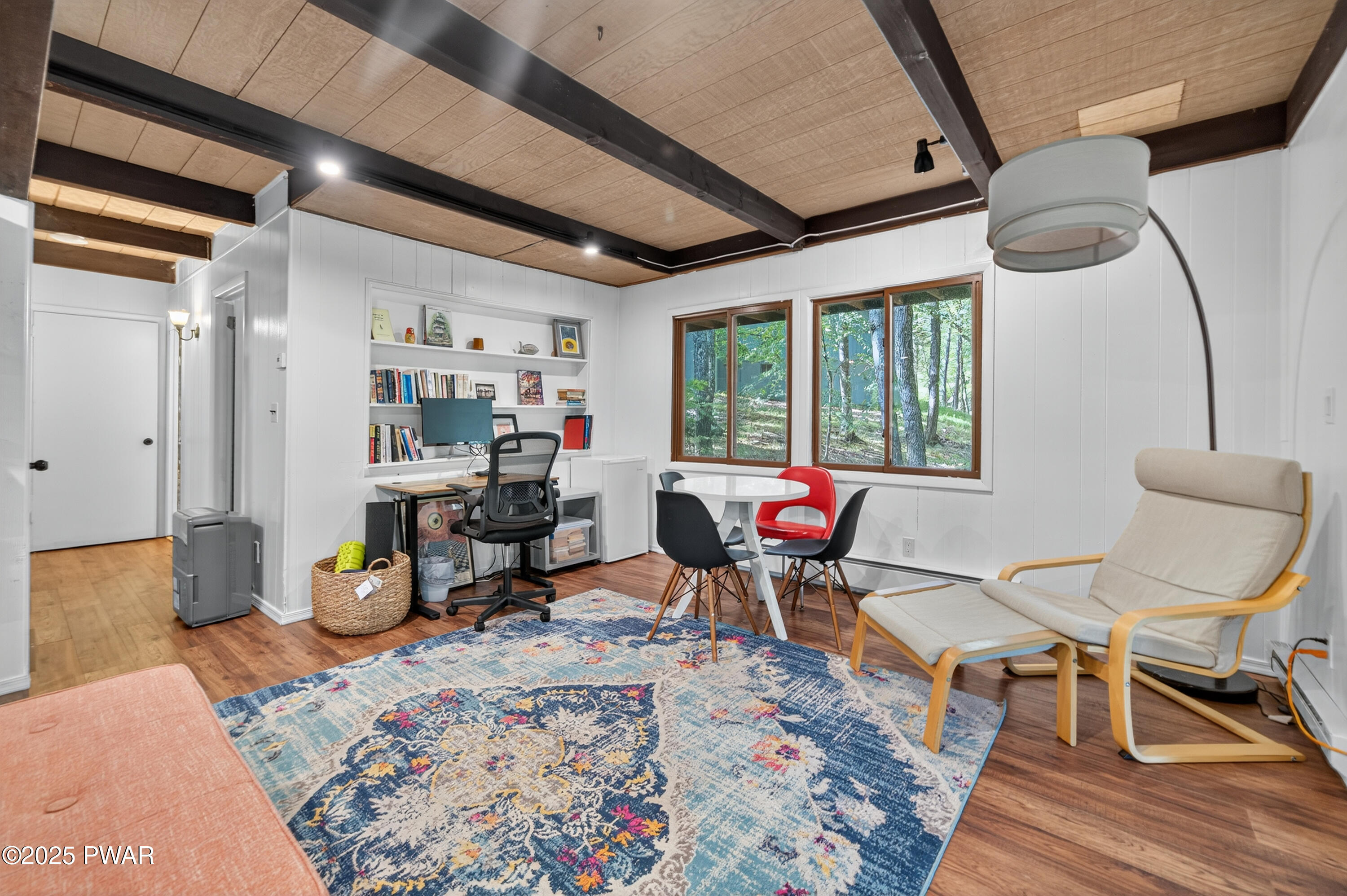 Lords Valley, Pennsylvania 18428, United States, 3 Bedrooms Bedrooms, ,2 BathroomsBathrooms,Residential,Active,201011