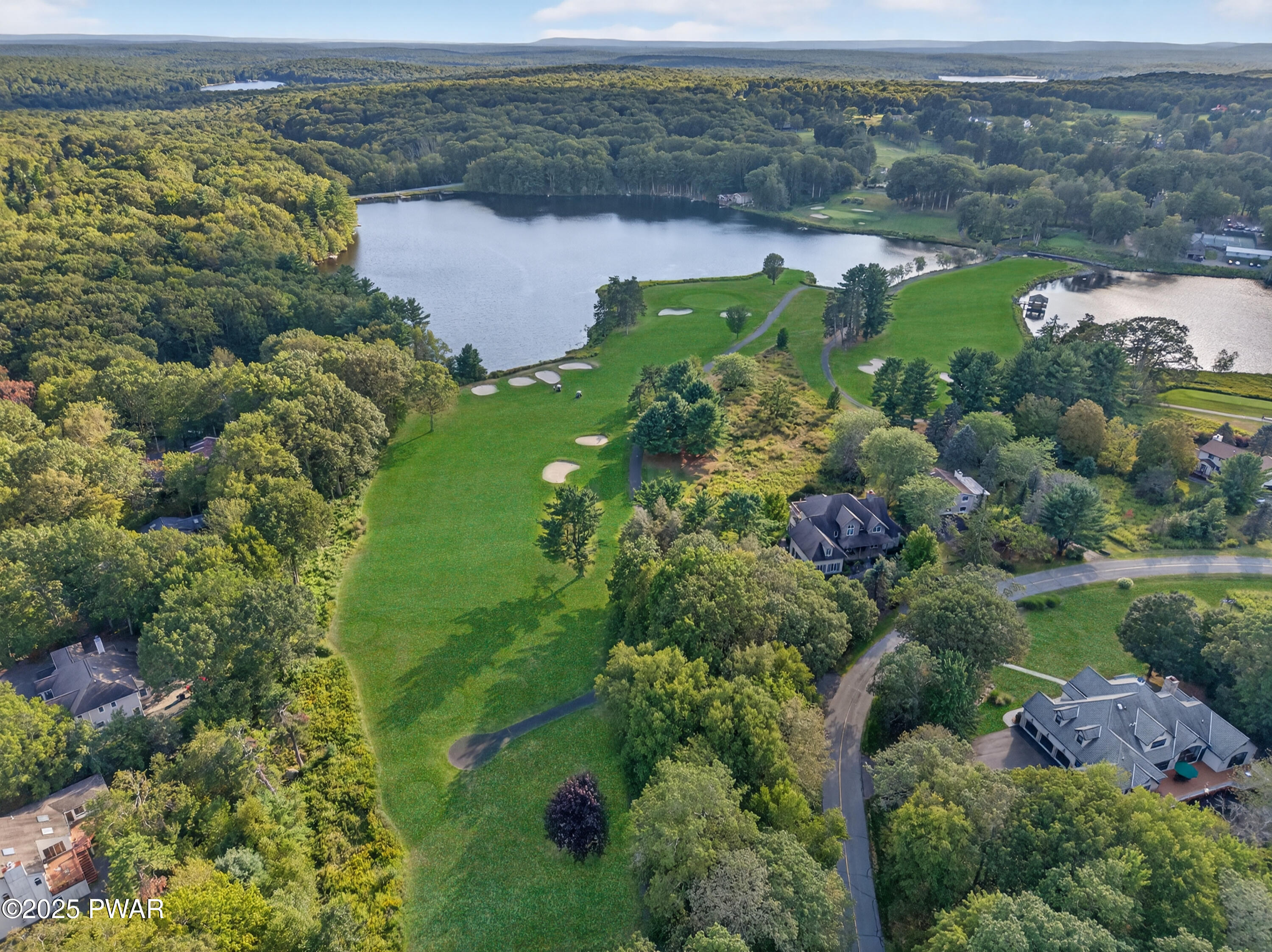 Lords Valley, Pennsylvania 18428, United States, 3 Bedrooms Bedrooms, ,2 BathroomsBathrooms,Residential,Active,201011