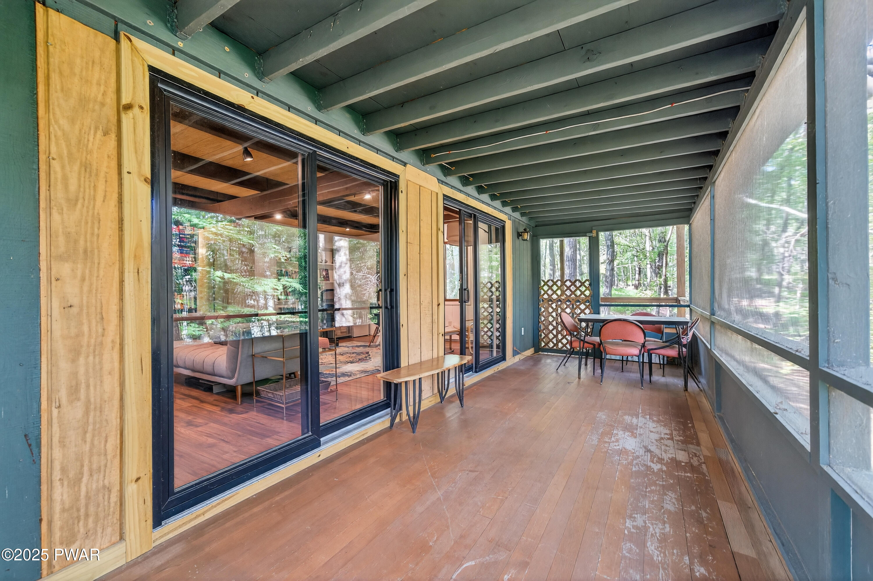 Lords Valley, Pennsylvania 18428, United States, 3 Bedrooms Bedrooms, ,2 BathroomsBathrooms,Residential,Active,201011