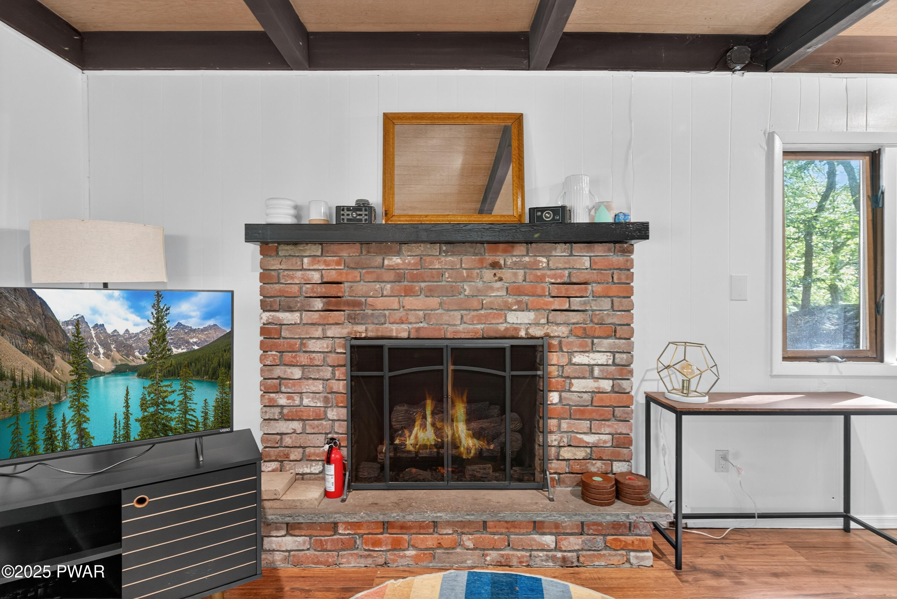 Lords Valley, Pennsylvania 18428, United States, 3 Bedrooms Bedrooms, ,2 BathroomsBathrooms,Residential,Active,201011