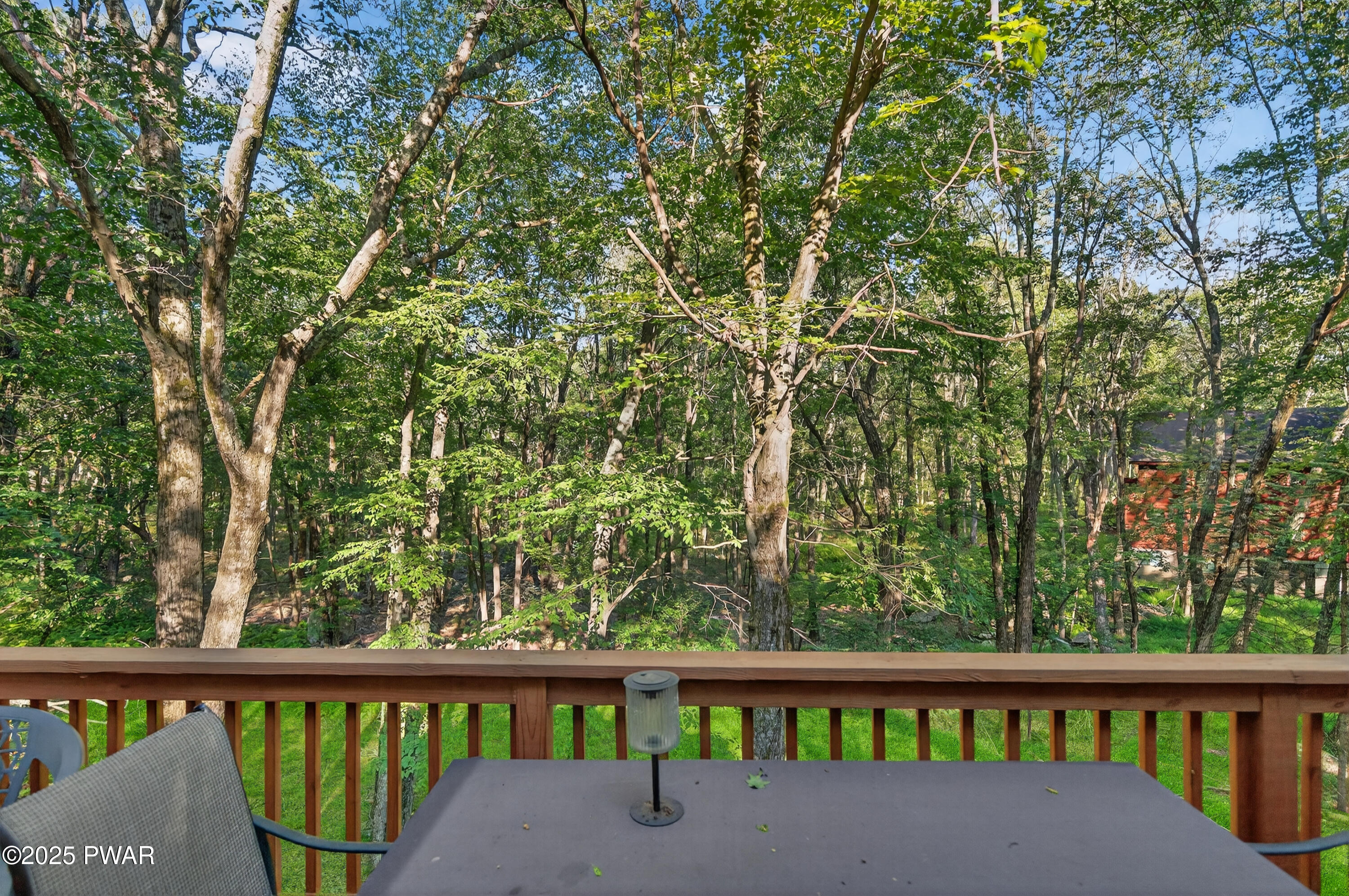 Lords Valley, Pennsylvania 18428, United States, 3 Bedrooms Bedrooms, ,2 BathroomsBathrooms,Residential,Active,201011