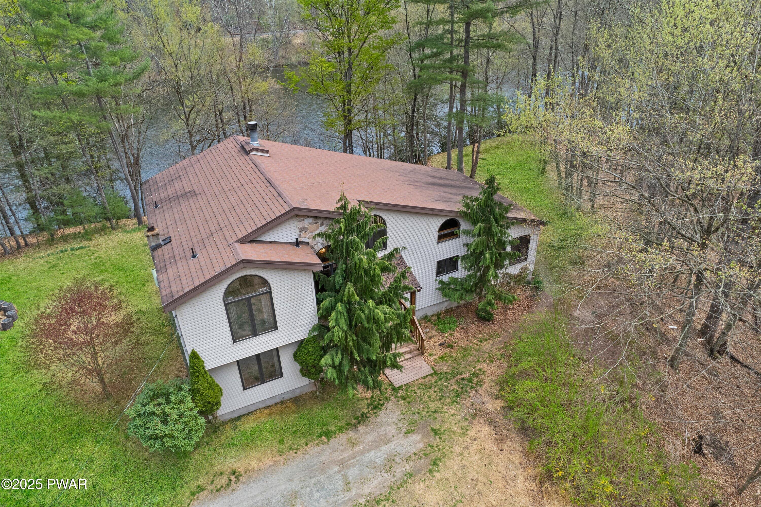 216 Cortese Road, Beach Lake, Pennsylvania image 2