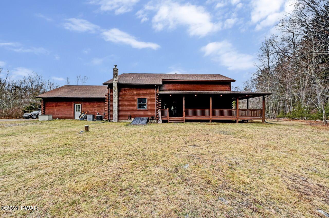 571 Stock Farm Road, Lake Ariel, Pennsylvania image 3