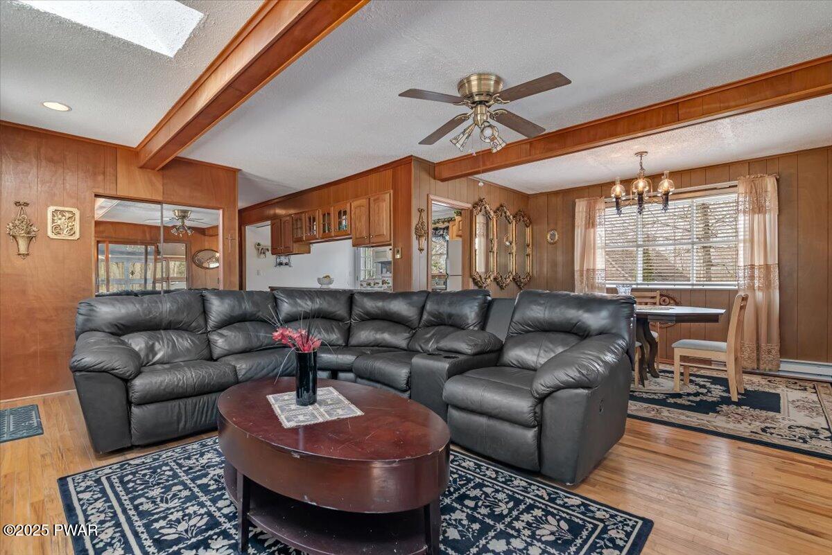 111 N Redwood Drive, Greentown, Pennsylvania image 5
