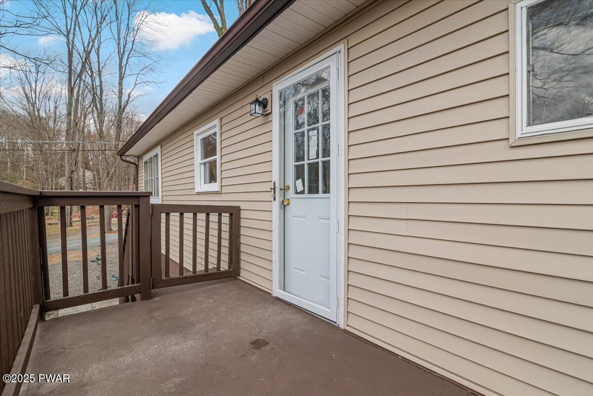 111 N Redwood Drive, Greentown, Pennsylvania image 38