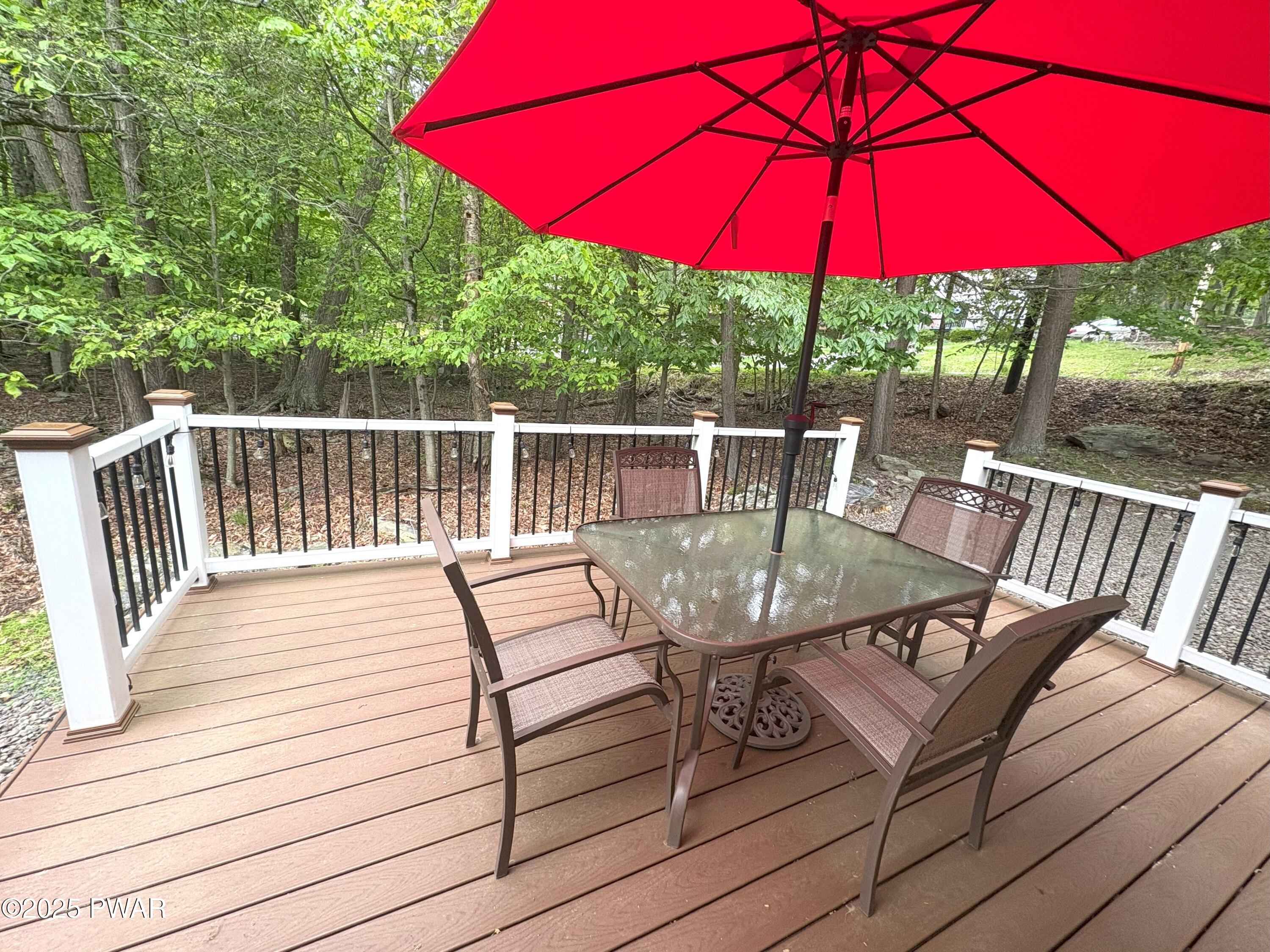 1039 Rolling Hills Drive, Lake Ariel, Pennsylvania image 9