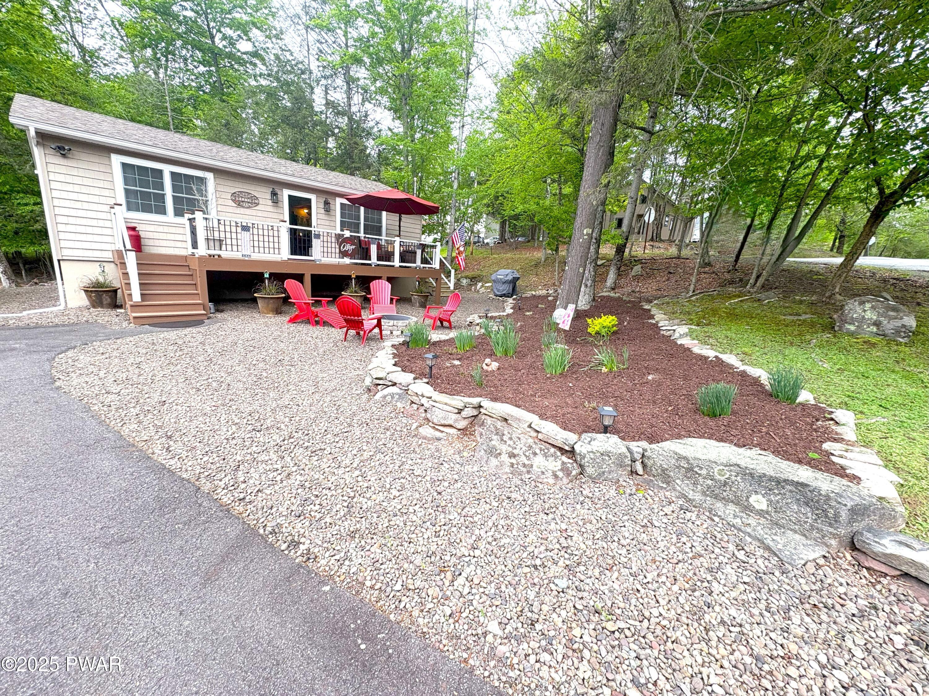 1039 Rolling Hills Drive, Lake Ariel, Pennsylvania image 4