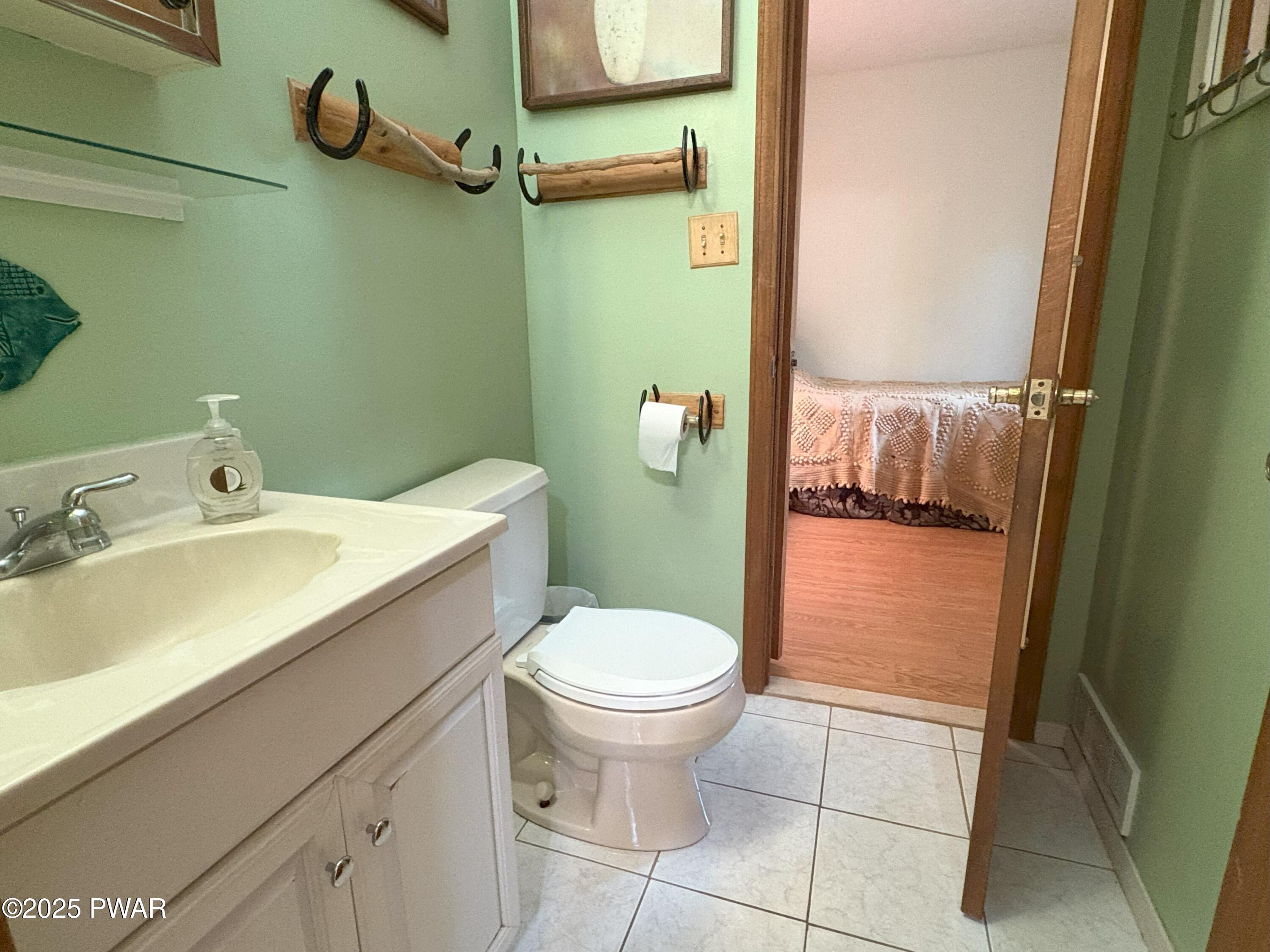 1050 Rainbow Drive, Lake Ariel, Pennsylvania image 26