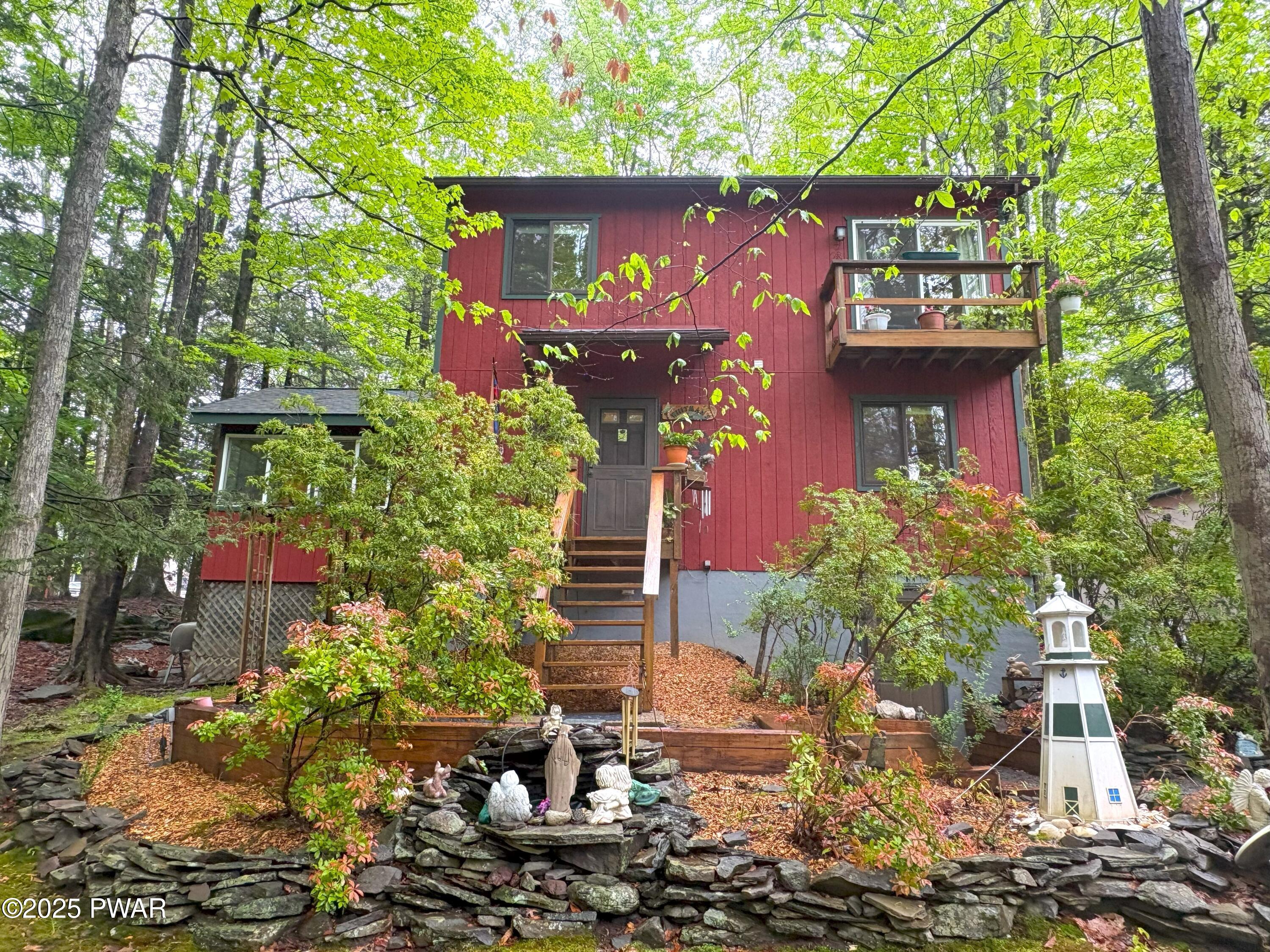 1050 Rainbow Drive, Lake Ariel, Pennsylvania image 1