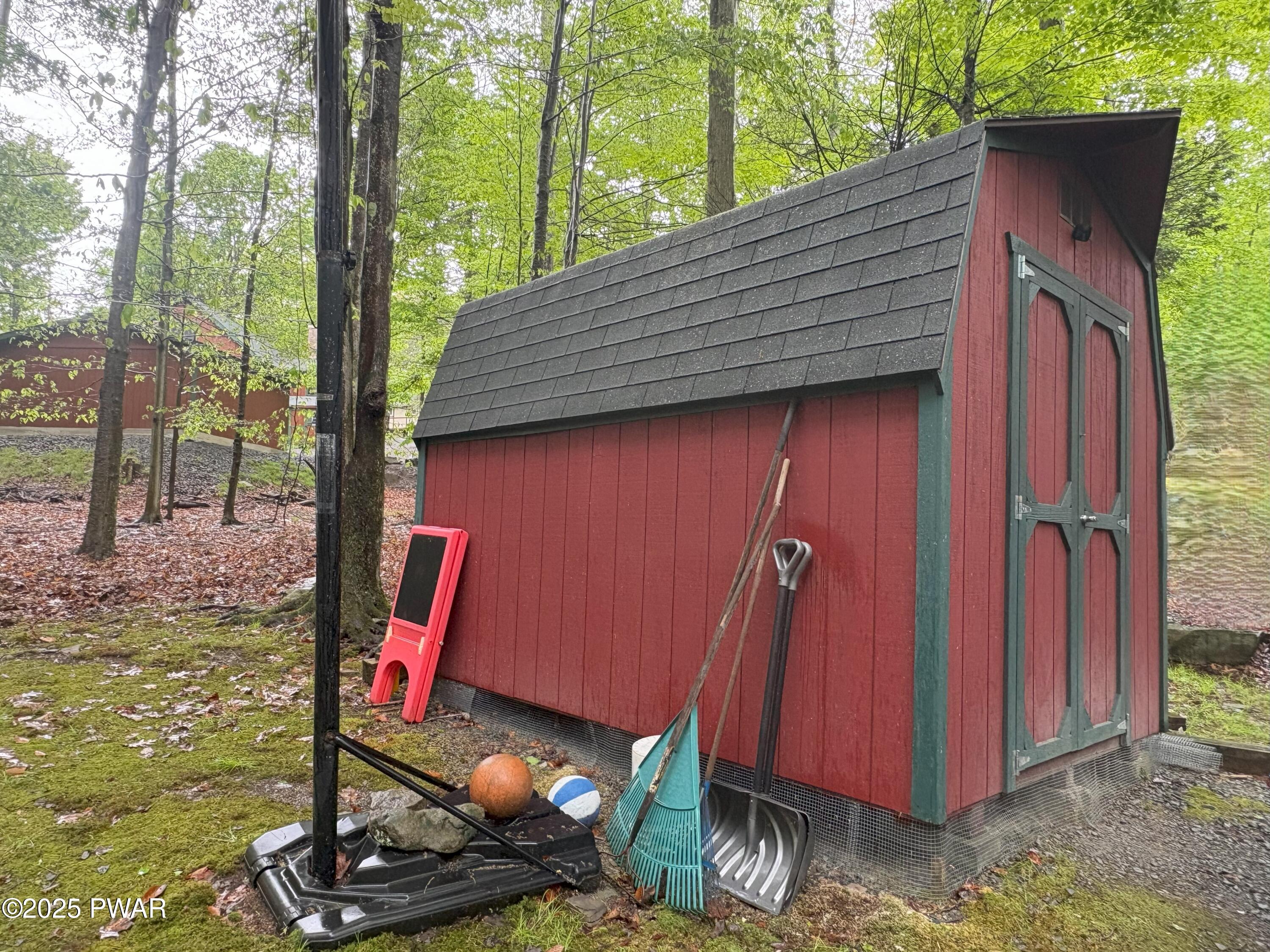 1050 Rainbow Drive, Lake Ariel, Pennsylvania image 32