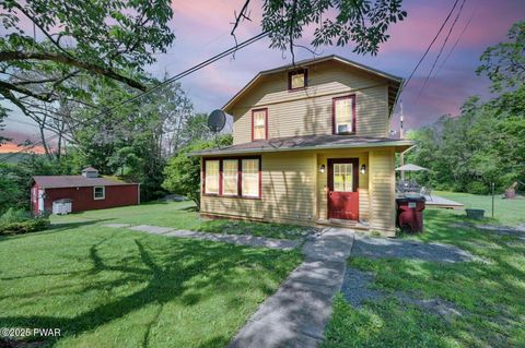 Homes For Sale - 19 Oregon Turnpike<br/> Wayne County, Honesdale, PA 18431