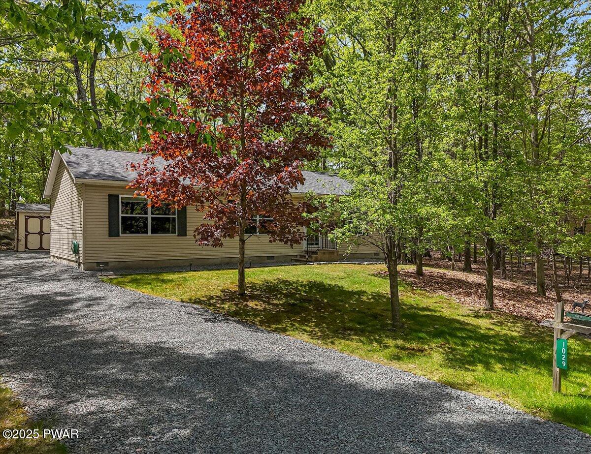 1029 Bear Trail Road, Lake Ariel, Pennsylvania image 2
