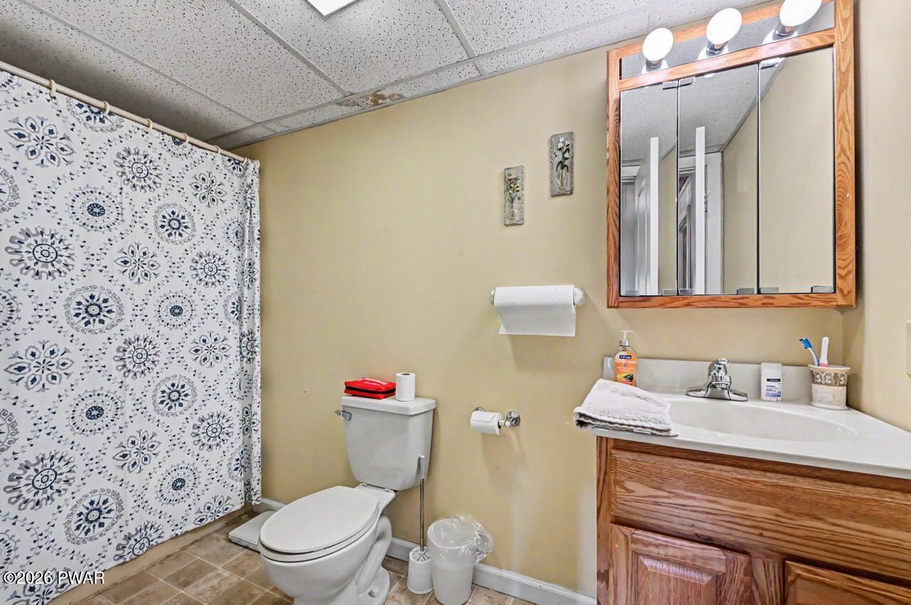 218 Lakeview Dr, Lake Ariel, PA, 18436, USA, 4 Bedrooms Bedrooms, ,3 BathroomsBathrooms,Residential,Active,218 Lakeview Dr,PW261851