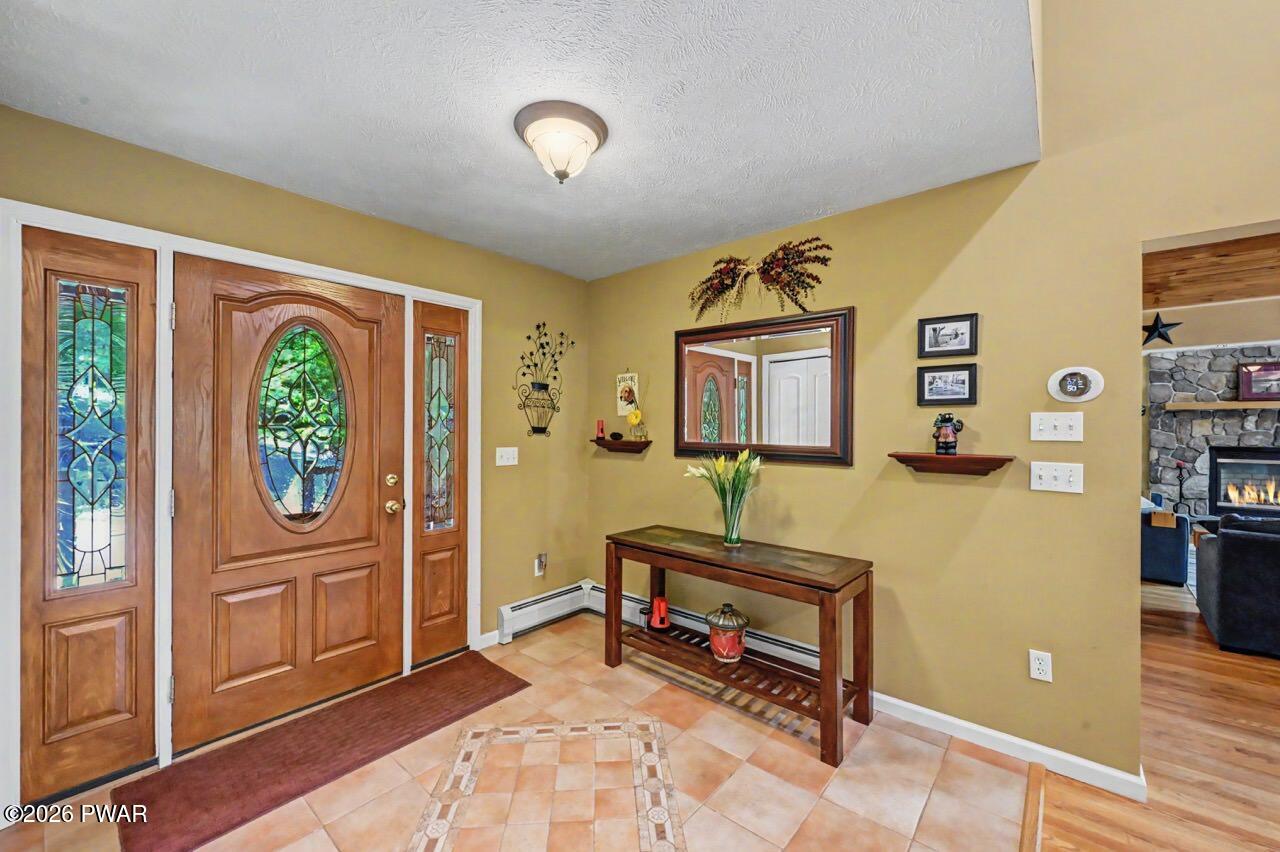 218 Lakeview Dr, Lake Ariel, PA, 18436, USA, 4 Bedrooms Bedrooms, ,3 BathroomsBathrooms,Residential,Active,218 Lakeview Dr,PW261851