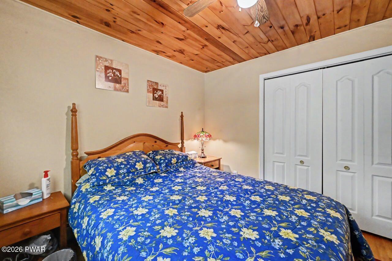 218 Lakeview Dr, Lake Ariel, PA, 18436, USA, 4 Bedrooms Bedrooms, ,3 BathroomsBathrooms,Residential,Active,218 Lakeview Dr,PW261851