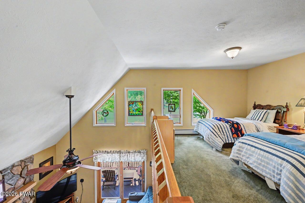 218 Lakeview Dr, Lake Ariel, PA, 18436, USA, 4 Bedrooms Bedrooms, ,3 BathroomsBathrooms,Residential,Active,218 Lakeview Dr,PW261851