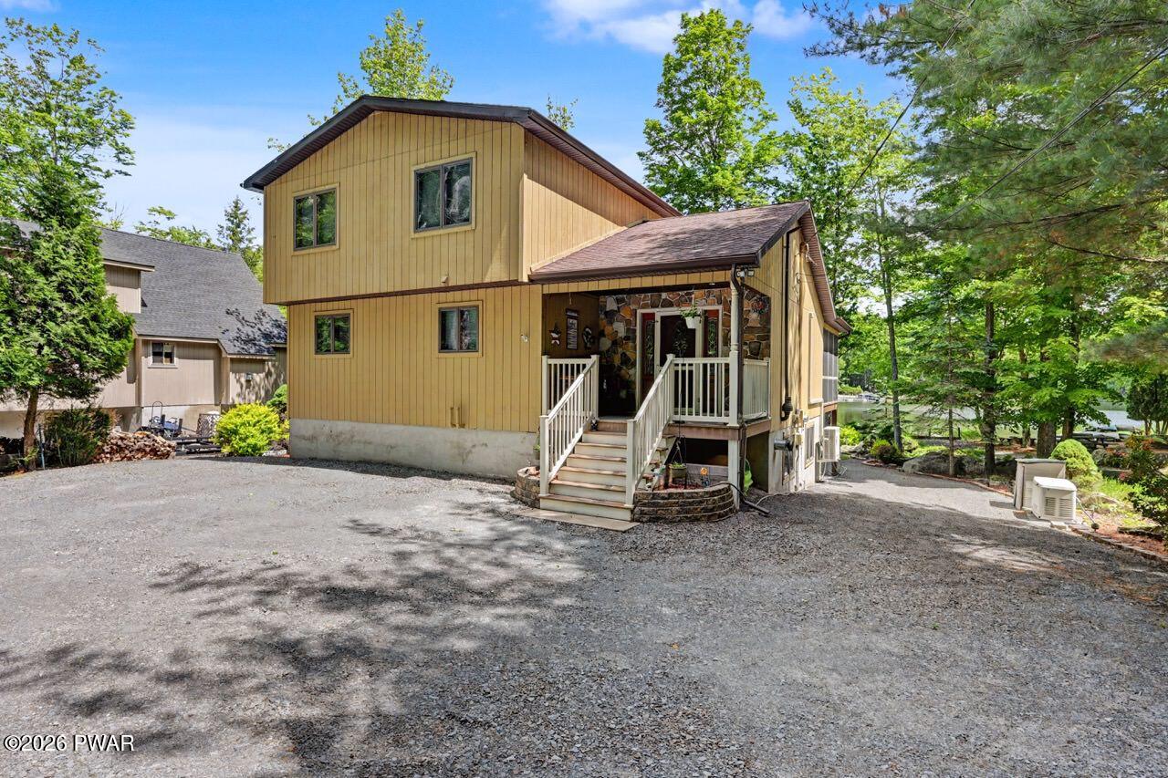 218 Lakeview Dr, Lake Ariel, PA, 18436, USA, 4 Bedrooms Bedrooms, ,3 BathroomsBathrooms,Residential,Active,218 Lakeview Dr,PW261851