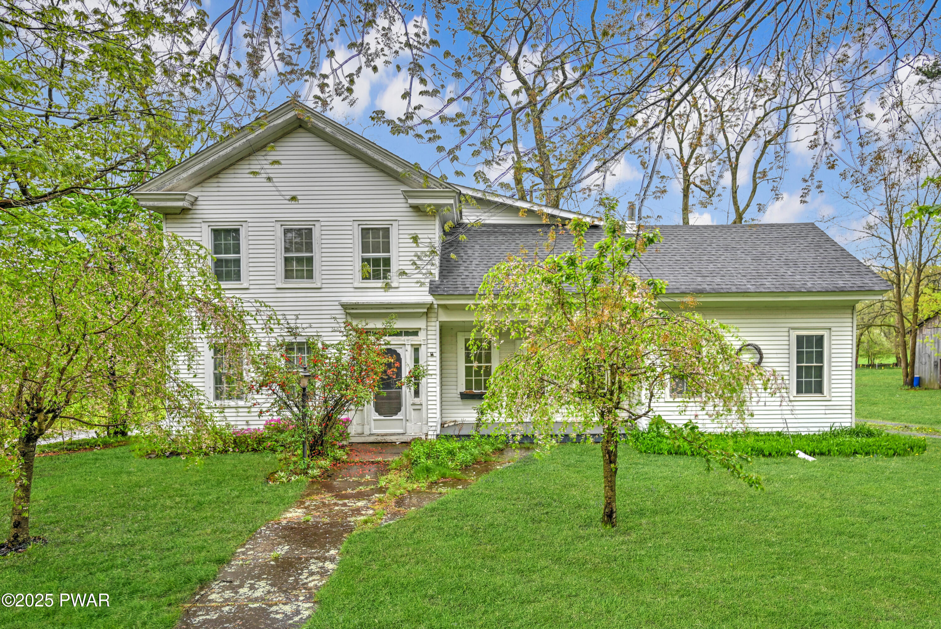 580 & 584 Sterling Road, Sterling, Pennsylvania image 1