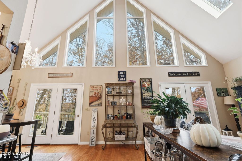 Photo of 330 W Lakeview Road, Lackawaxen, PA 18435 (MLS # PW253589)