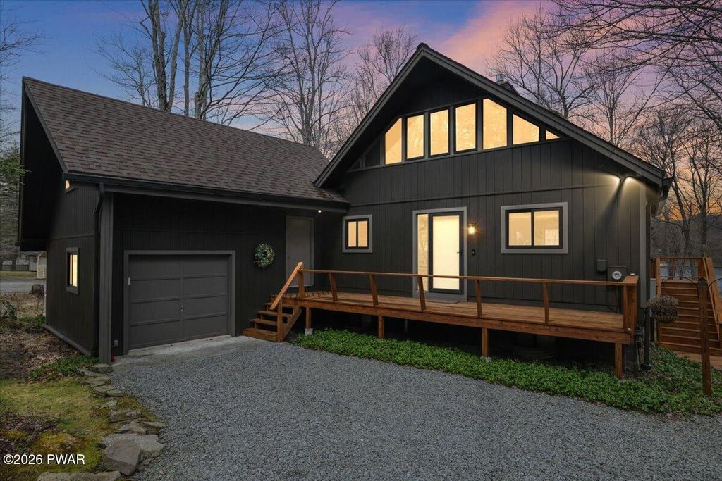 Photo of 110 Timber Ridge Drive, Newfoundland, PA 18445 (MLS # PW260795)