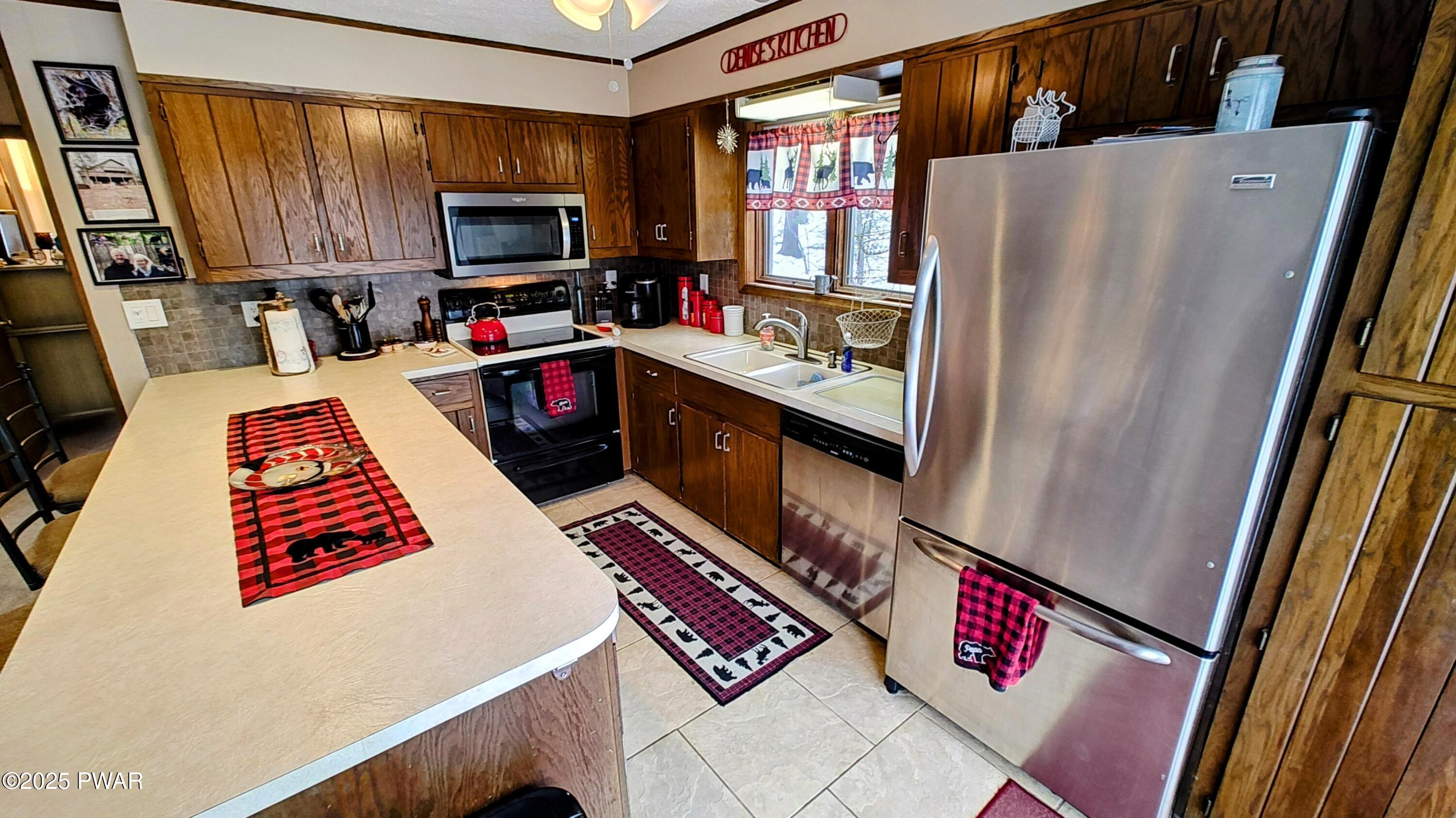 107 Robert Lane, Gouldsboro, Pennsylvania image 16
