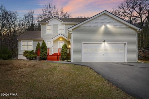 Homes For Sale - 130 Ozark Road<br/> Tafton, PA 18464