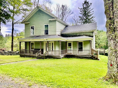 Homes For Sale - 30 Preacher Road<br/> Lake Como, PA 18437