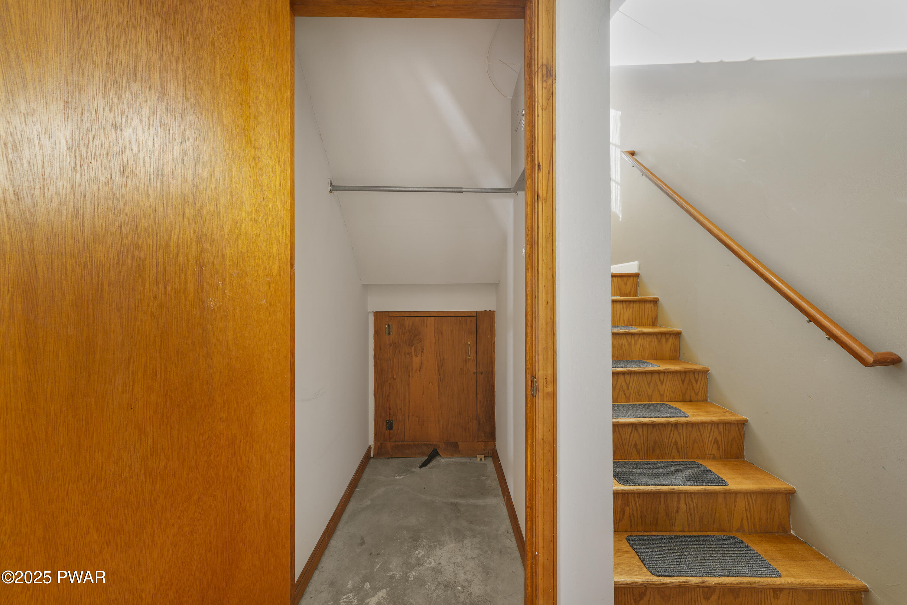 631 Silver Lake Road, Dingmans Ferry, Pennsylvania image 20
